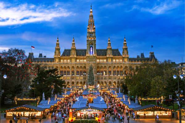 mercatino-natale-vienna-id851700210-min